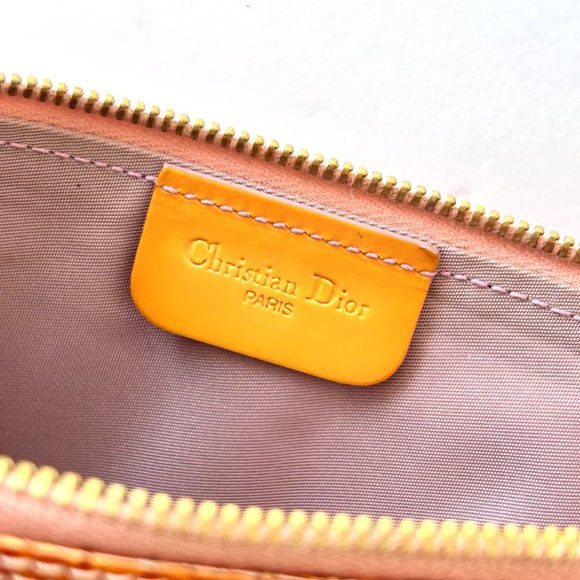 Dior Saddle Bag - Picture 5 of 9